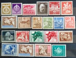 DEUTSCHES REICH: Ein Lot Postfrische ** aus 1942–1945