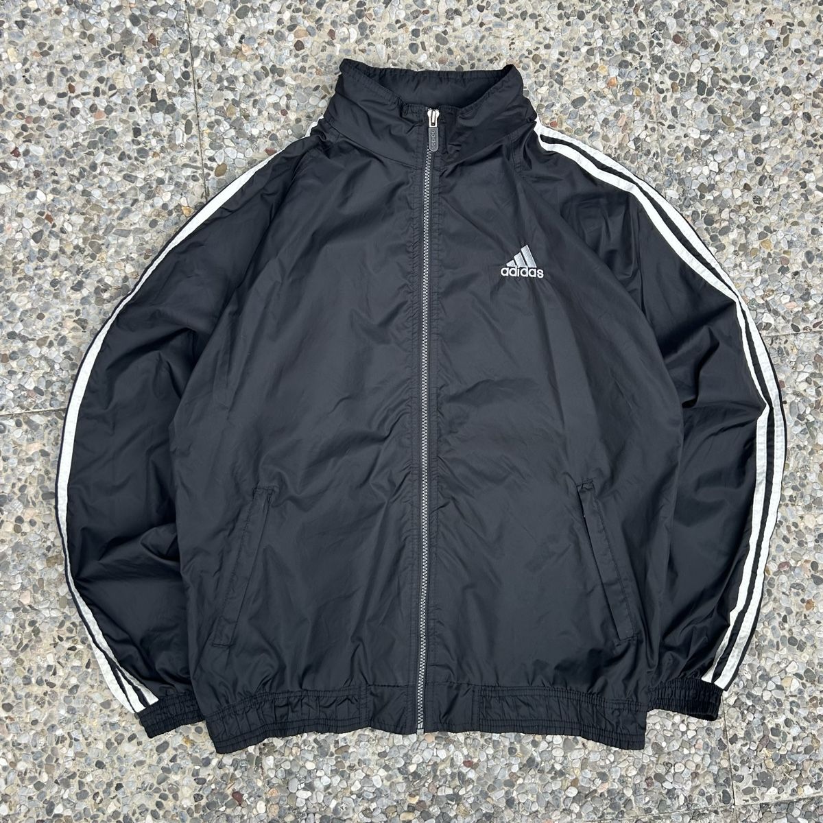 Adidas Jacken: Vintage Adidas Track jacket – Gebraucht aus brent von fukusapes
