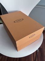 TOD'S Schuhbox