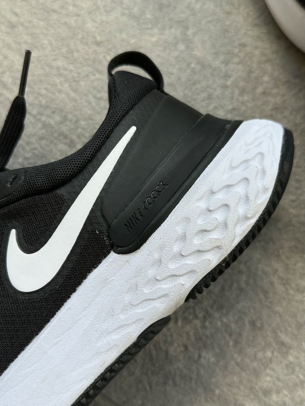 Nike Scarpe da donna: Laufschuhe Nike React Miler Größe 38.5/ Schuhe , Turnschuhe – Nuovo (secondo la descrizione) da Riehen venduto da Silvia_1 5