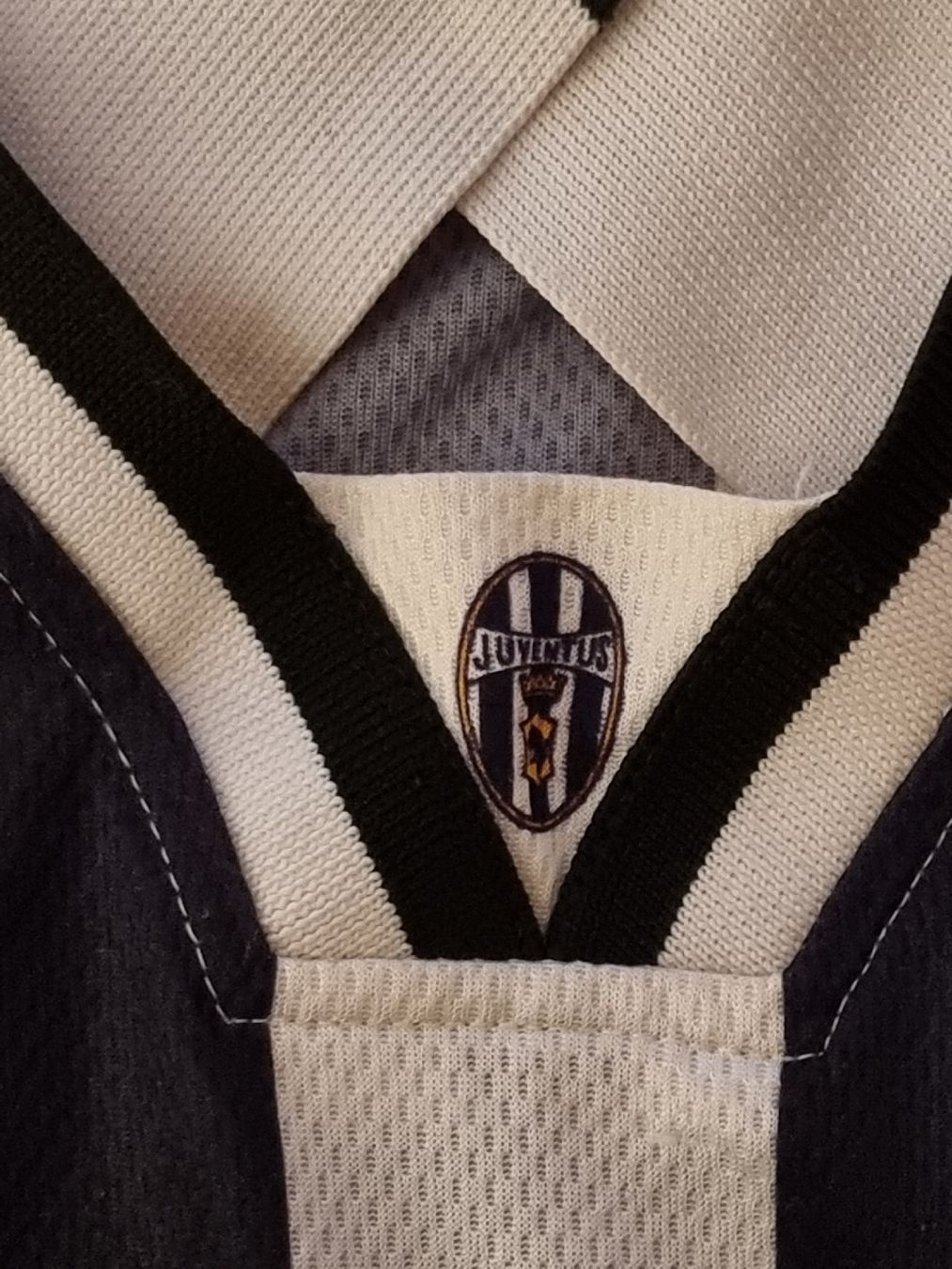 Juventus Maillots de corps & Pantalons: Juventus 1995-1996 Heimtrikot – D'occasion à Suhr par SariLacivert1907 2