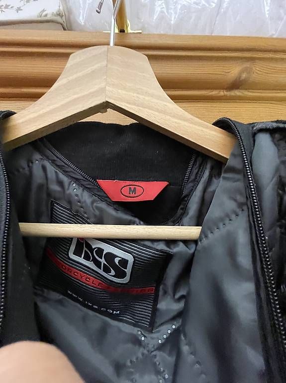 Jacken: Motorradjacke – Gebraucht aus Oberglatt ZH von 49reni 1