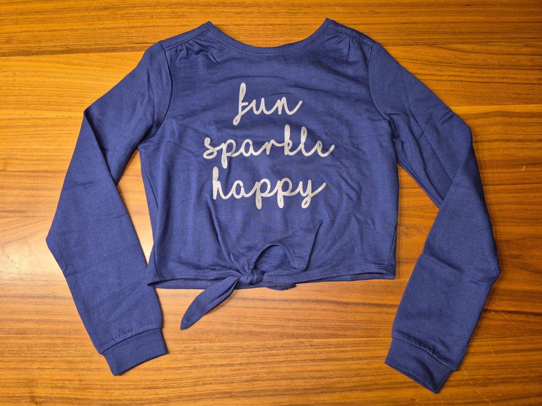 Pullover & Sweatshirts: Pullover Gr. 134 – Gebraucht aus Lengnau AG von Mefari