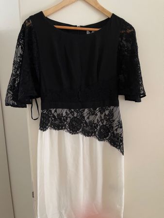 Kleid