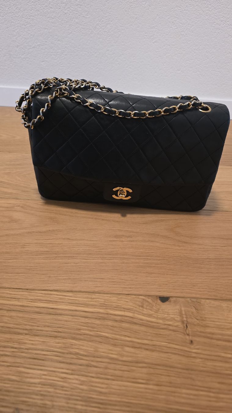 Chanel Borse da donna: Chanel Classic Medium Flap Lammleder – Usato da Obergerlafingen venduto da Nismo08 1