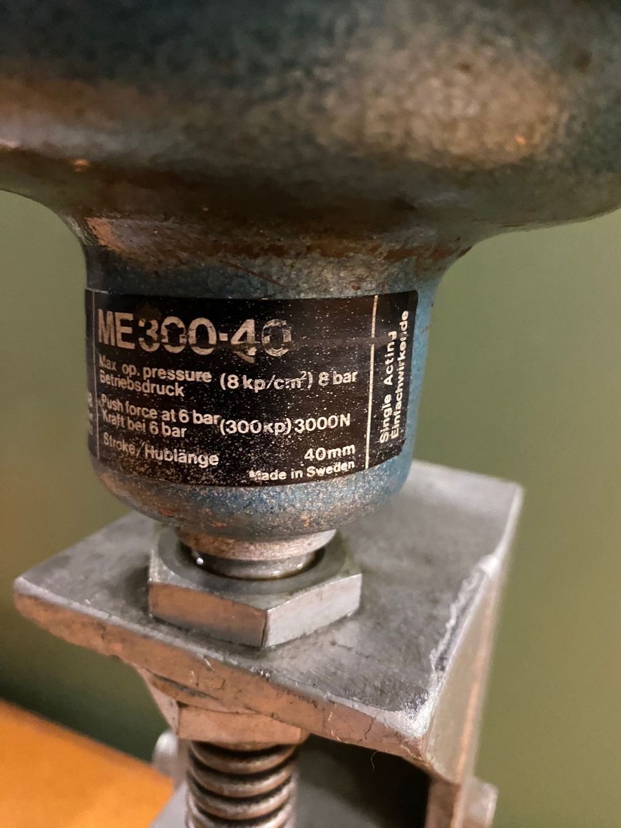 Toutes les machines: PNEUMATISCHE STANZE – D'occasion à Abtwil SG par Handwerker22 1