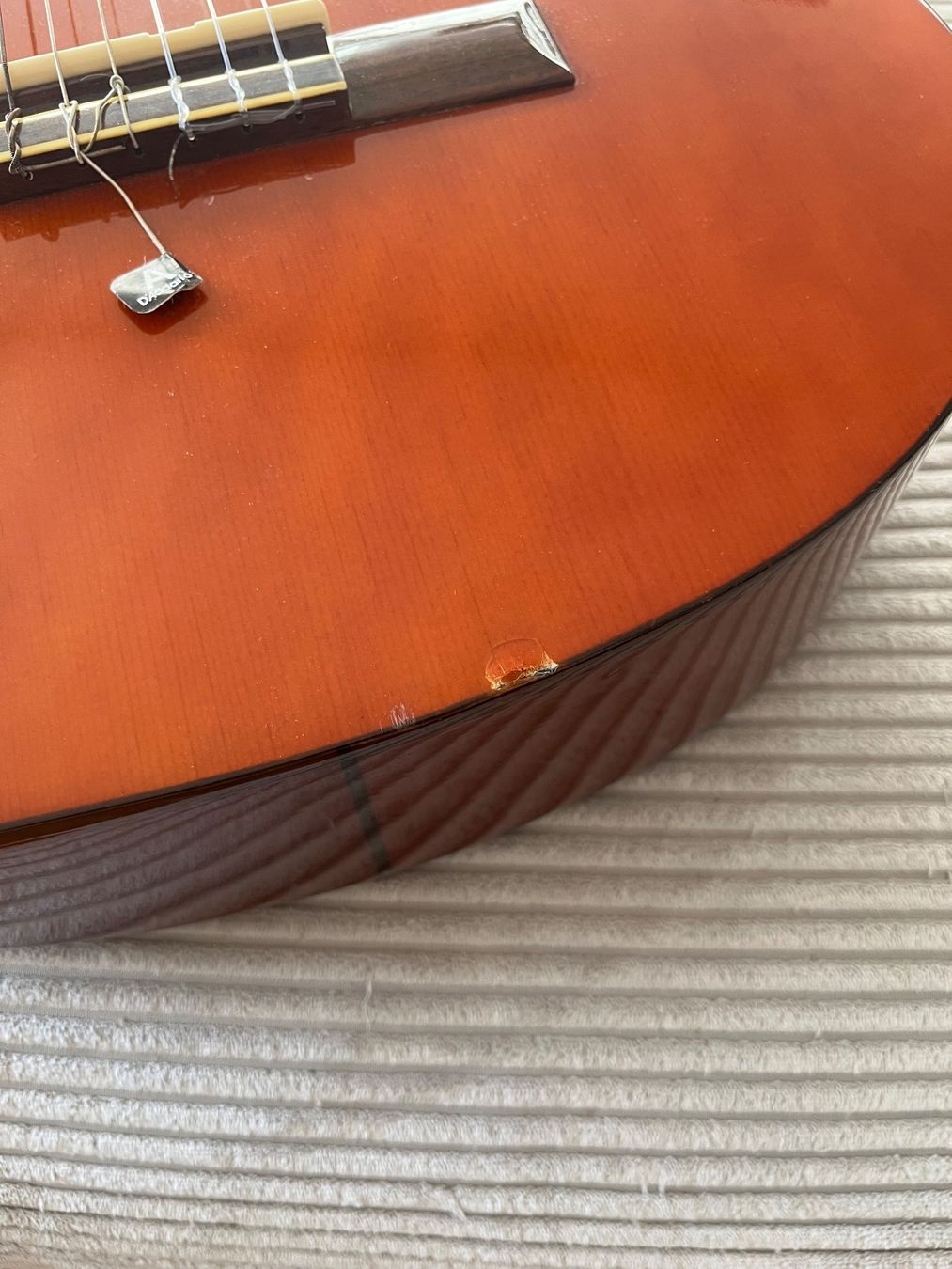 Musikinstrumente: Gitarre – Gebraucht aus Basel von MilanB 3