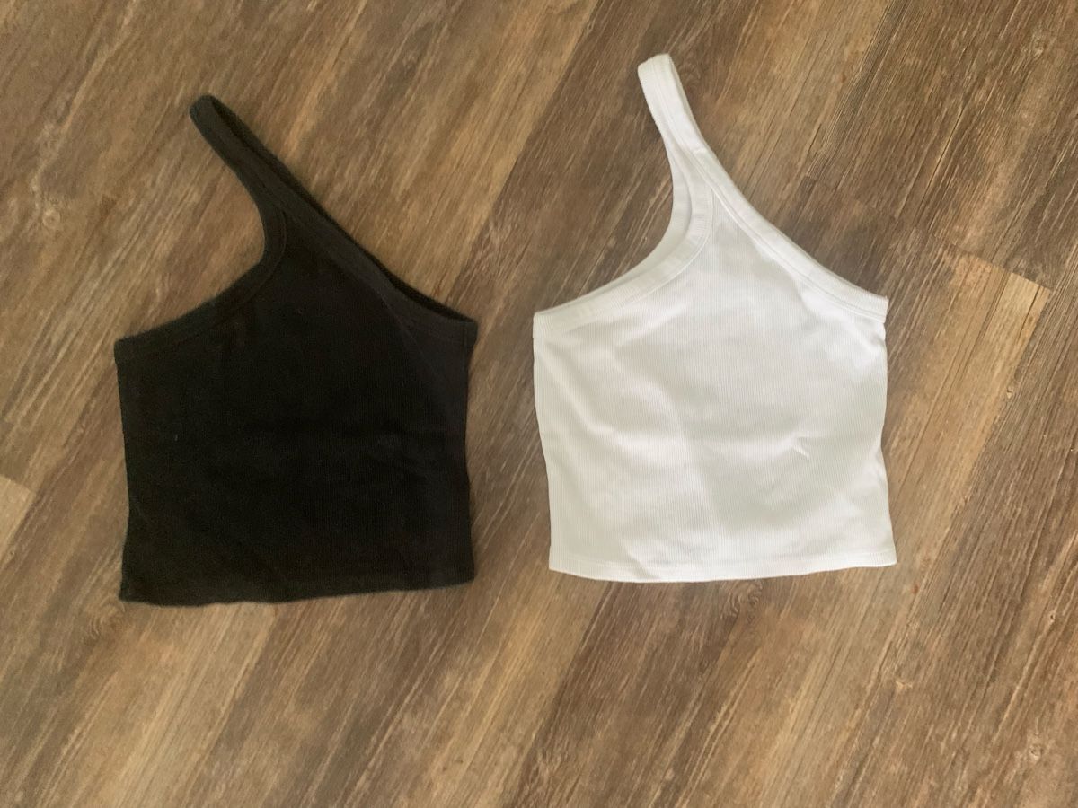 Abercrombie Top: Abercrombie&Fitch Top – Usato da Emmen venduto da ama_8wmn