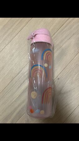 Trinkflasche, nie gebraucht, ungeöffnet