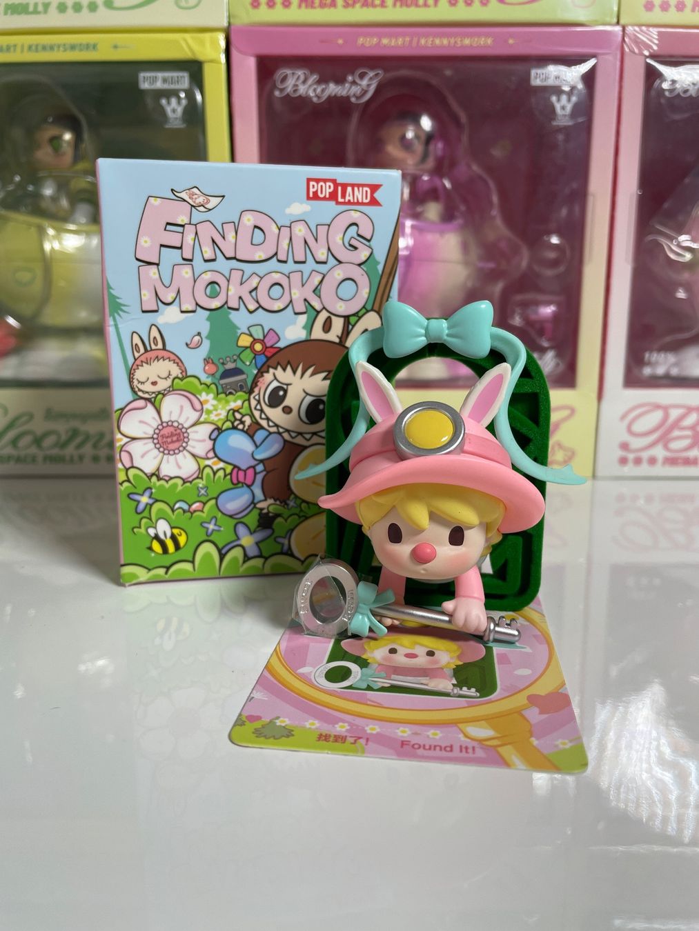 Pop Mart Statuette: Popmart Finding Mokoko Series - Found It! (US) – Usato da Glattbrugg venduto da arttoy.land 2