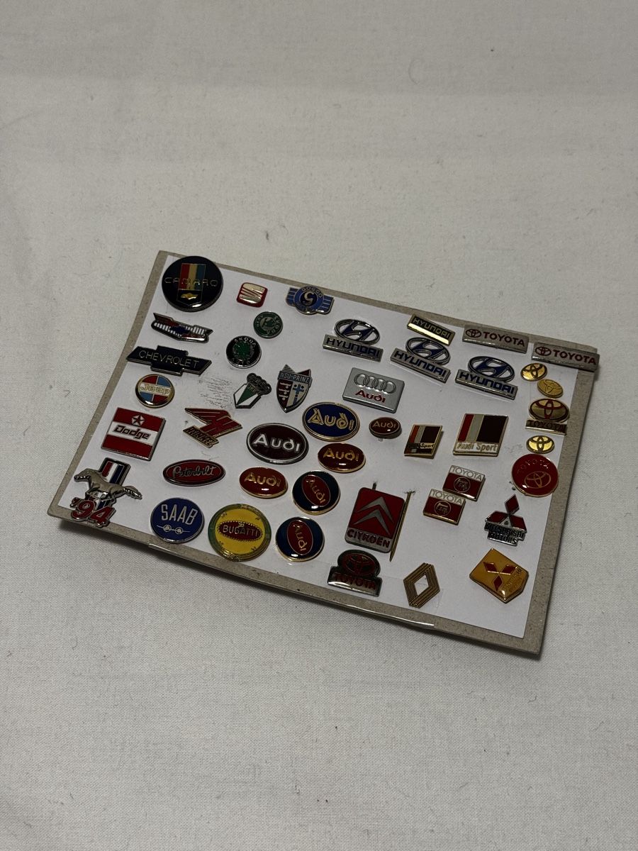 Placchette & Badge: Auto Pins Anstecker Sammlung – Usato da Stüsslingen venduto da leo_nzh6 2