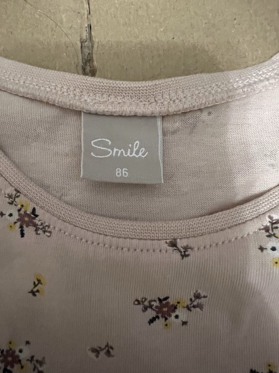 Vestiti & Gonne: Tshirt Kleid Grösse 86 – Nuovo (secondo la descrizione) da Toffen venduto da Vanessa_Germann 1