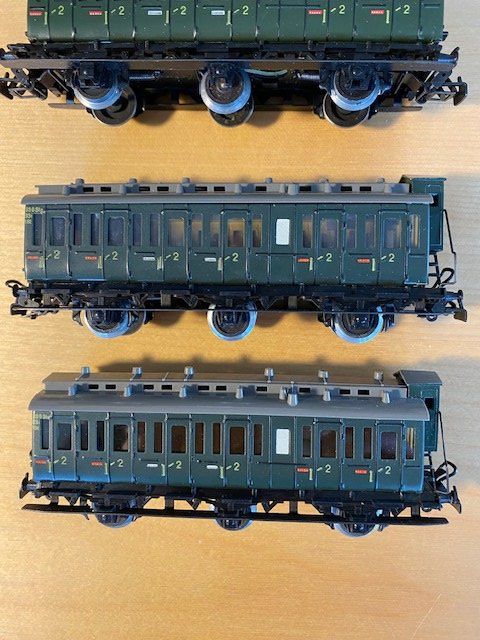 Märklin Modellini di ferrovie: Märklin 4004-4005 - 5 Abteilwagen – Usato da Adelboden venduto da diana_ch 2