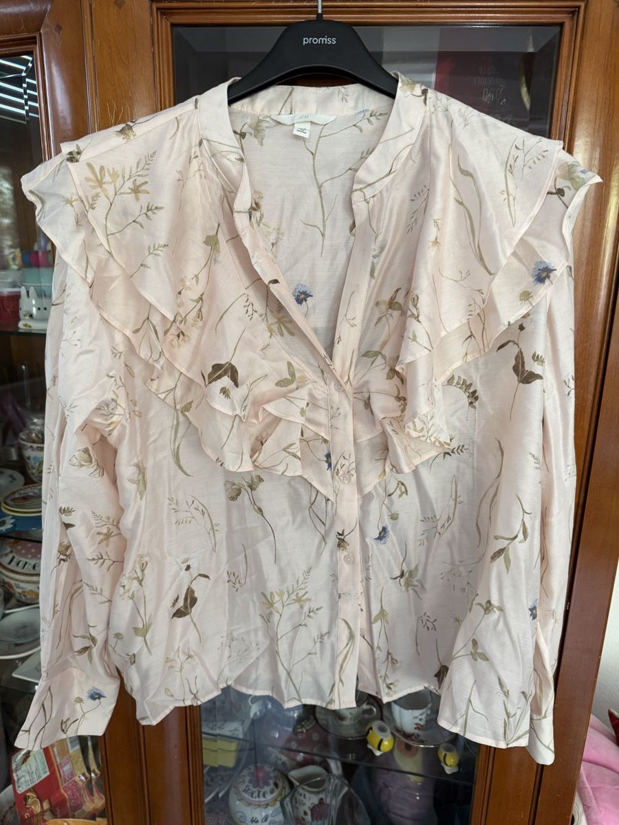 H&M Chemisiers: H&M blouse XL – D'occasion à Mendrisio par ketolin