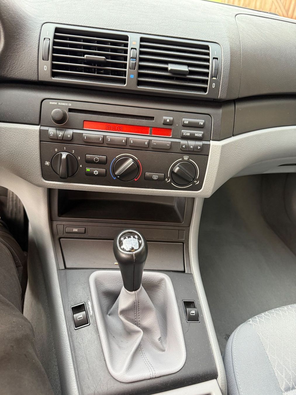 BMW Autos: Youngtimer BMW 316ti Compact – D'occasion à St.Gallen par nic112 5