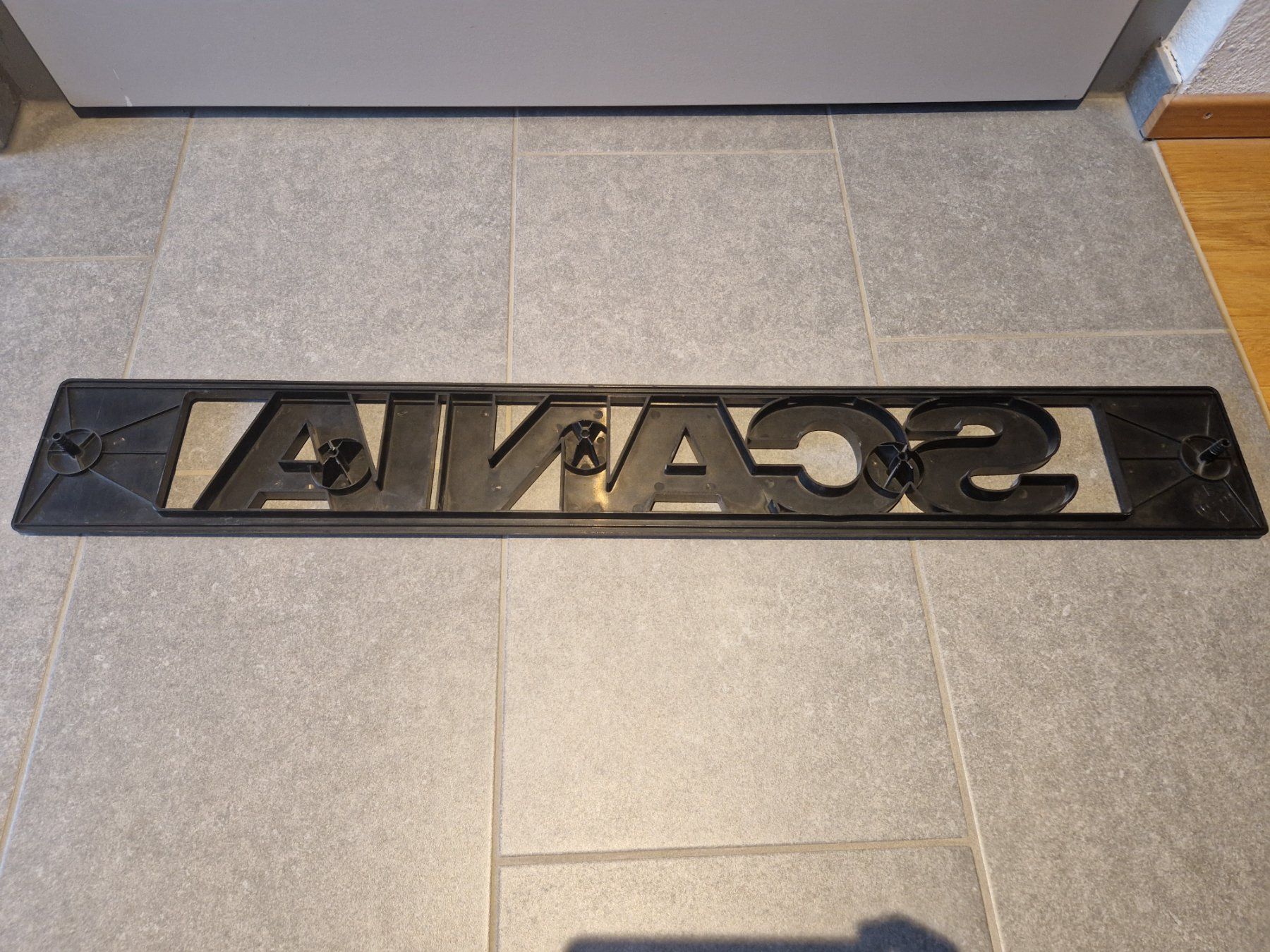 Scania Accessori per altri veicoli: SCANIA  Original Schriftzug – Usato da Bertschikon venduto da 00john 2