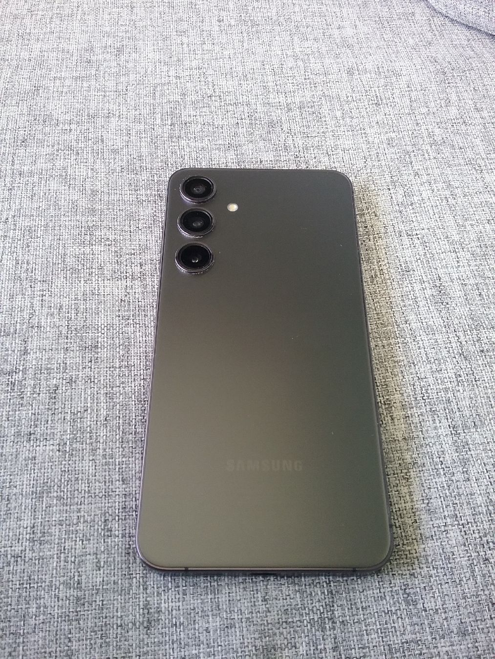Samsung Telefoni cellulari / Smartphones: Samsung Galaxy S24 plus – Usato da Bülach venduto da YSF90 2