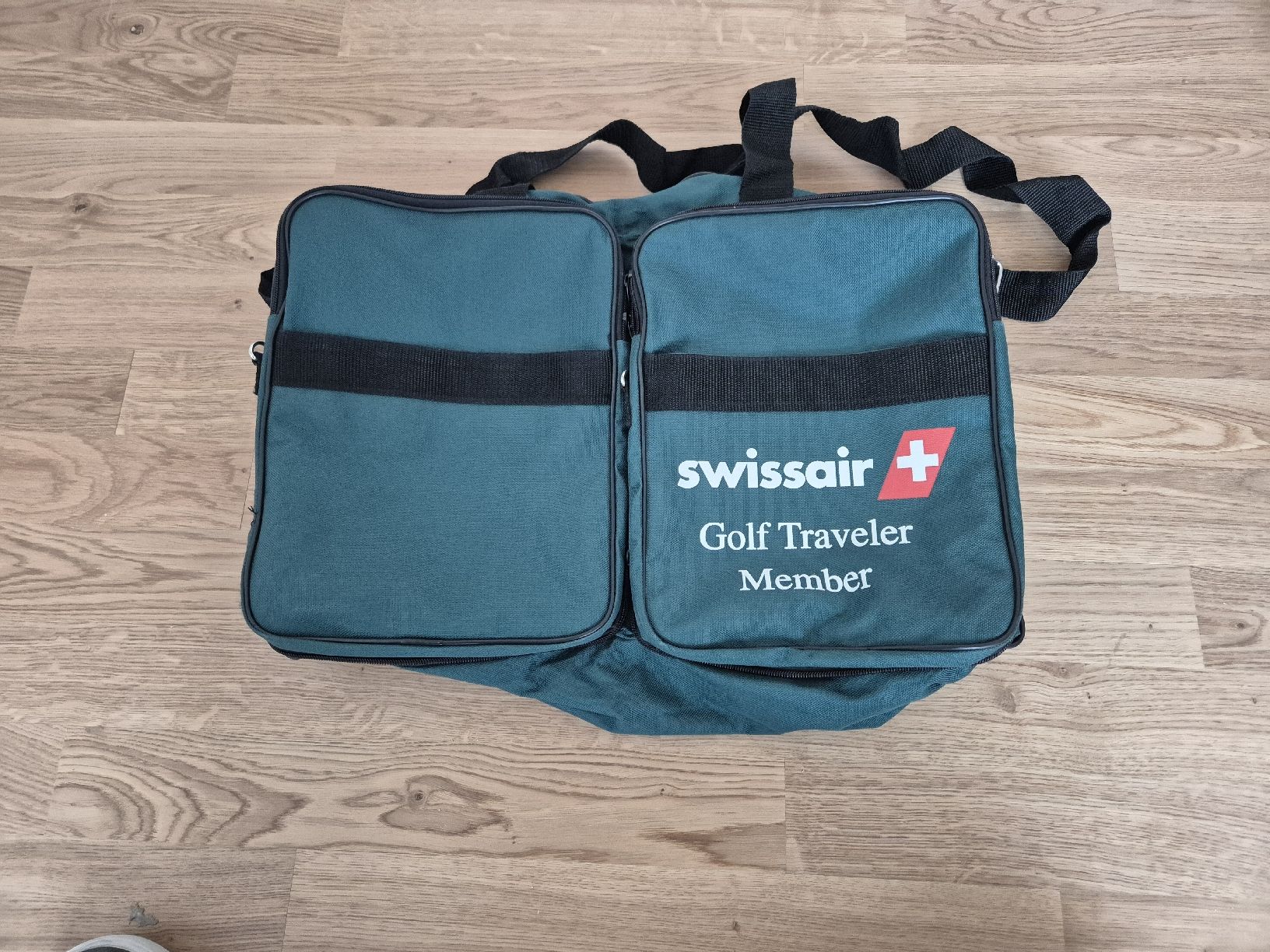 Taschen: Original Swissair multifunktionale Reisetasche – Neu (gemäss Beschreibung) aus Zürich von Corrosion 2