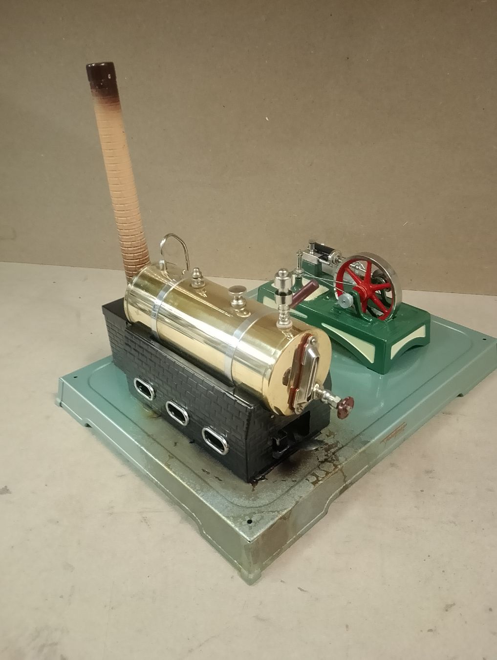 Kit di modellismo & Modellini statici: Dampfmaschine von Fleischmann 122/4 ca 1960 ???? – Usato da Safenwil venduto da dodgewc12 5
