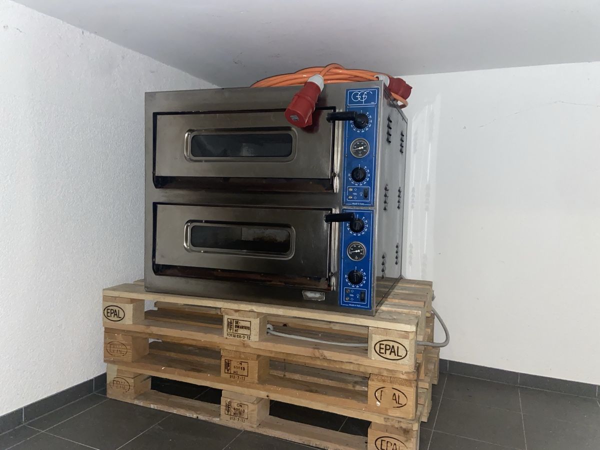 Pizzaofen: Pizzaofen – Gebraucht aus Turbenthal von sch_m5tl