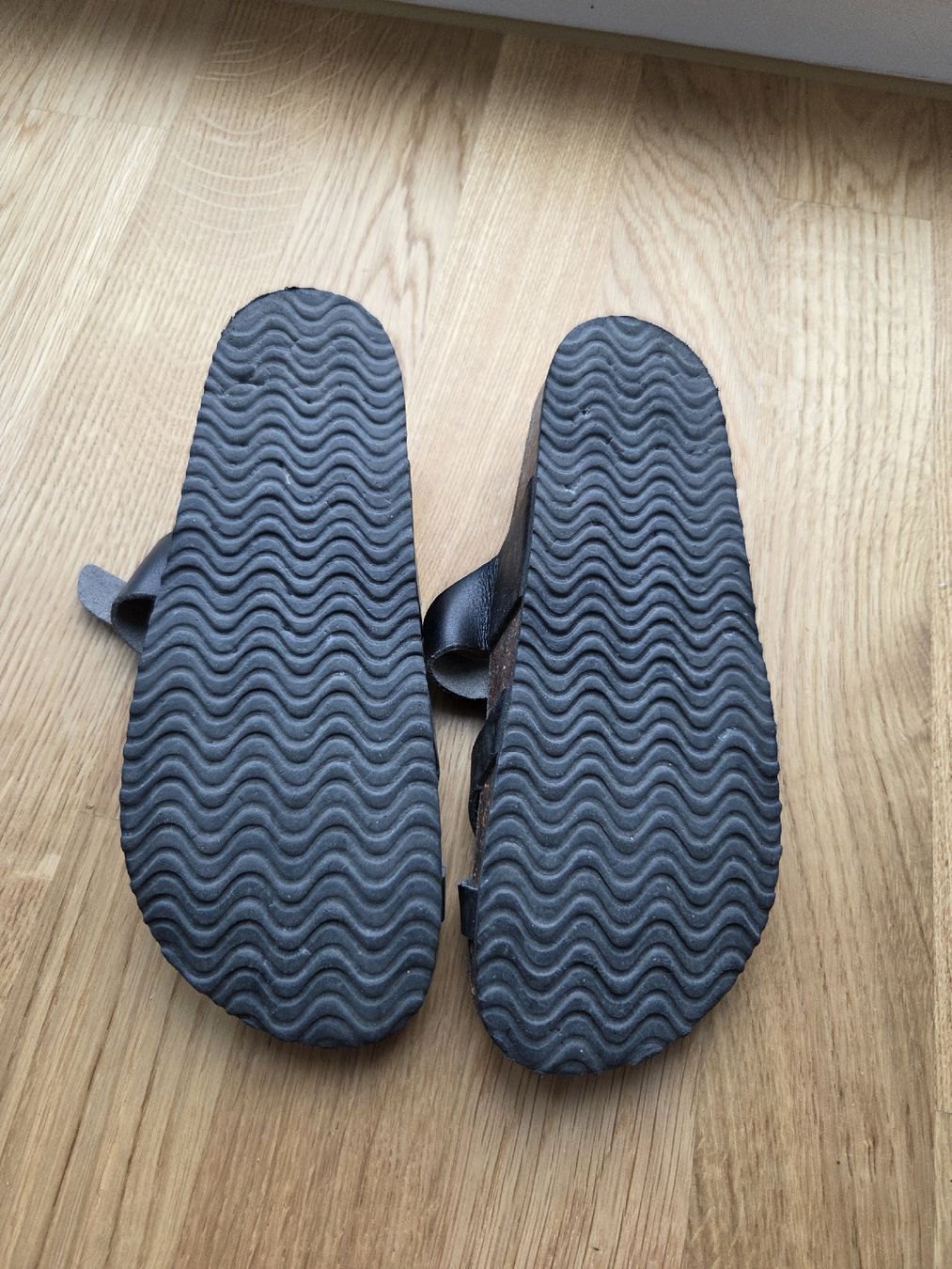 Scarpe da donna: Zehensandalen Gr. 37 – Usato da Kriens venduto da ..stx.. 2