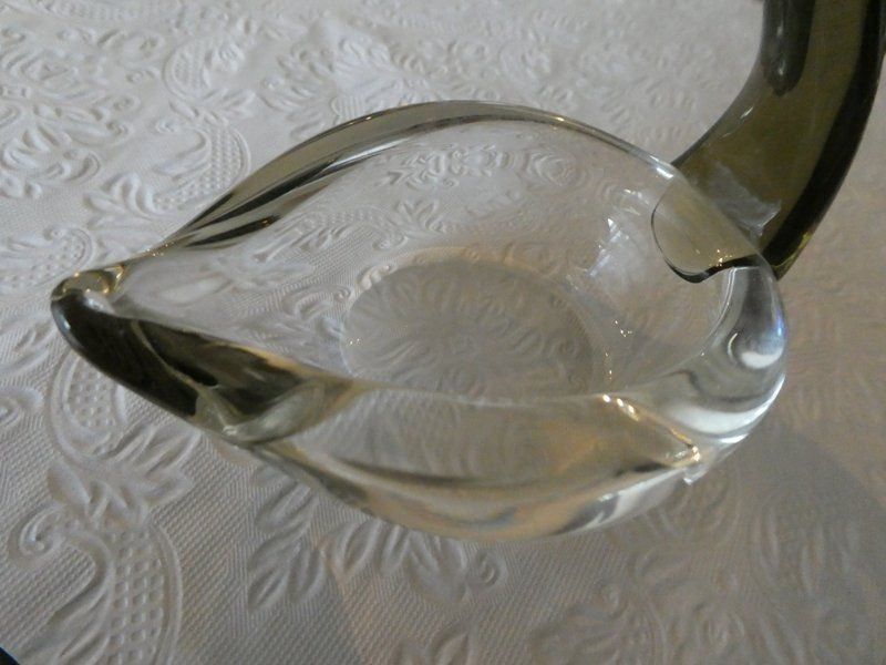 Statuette: Ein Paar Schwäne aus Glas – Usato da Basel venduto da Robyn 4