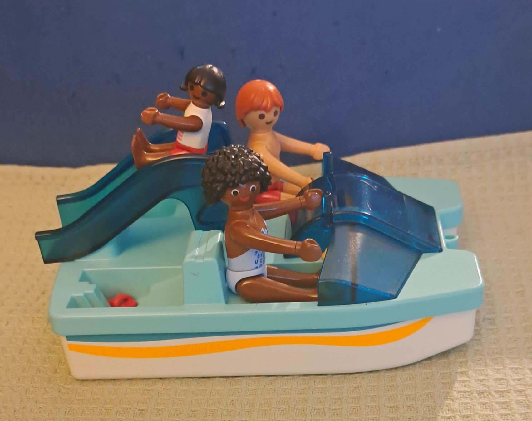 Figuren: PLAYMOBIL Bade Fun Tretboot mit Wasserrutsche – Neu und originalverpackt aus Breitenbach von Lucky0518