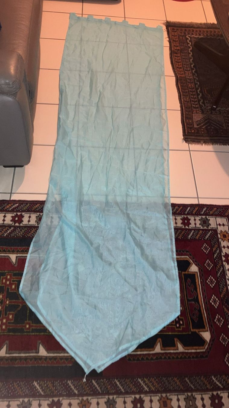 Tende: 2 tende azzurre 70x240cm – Usato da Melano venduto da H-Sara