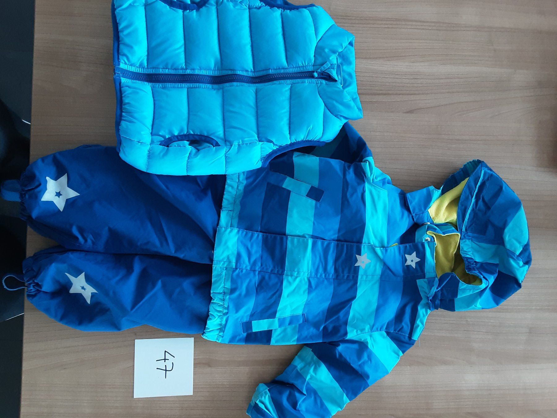 Lotti & Set di vestiti: Kinderkleider Paket 47 Gr.86/92 – Usato da Schötz venduto da Nico040 1