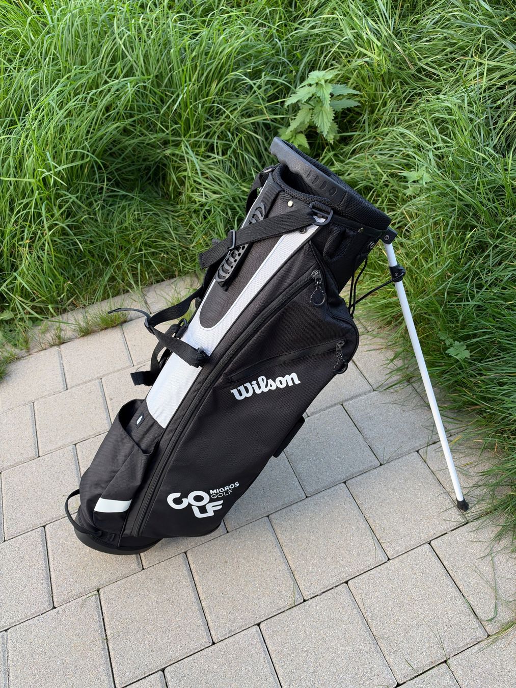 Wilson Borse: Wilson Migros Golf Stand Bag – Nuovo (secondo la descrizione) da Appenzell Meister. venduto da mariatanasescu 3