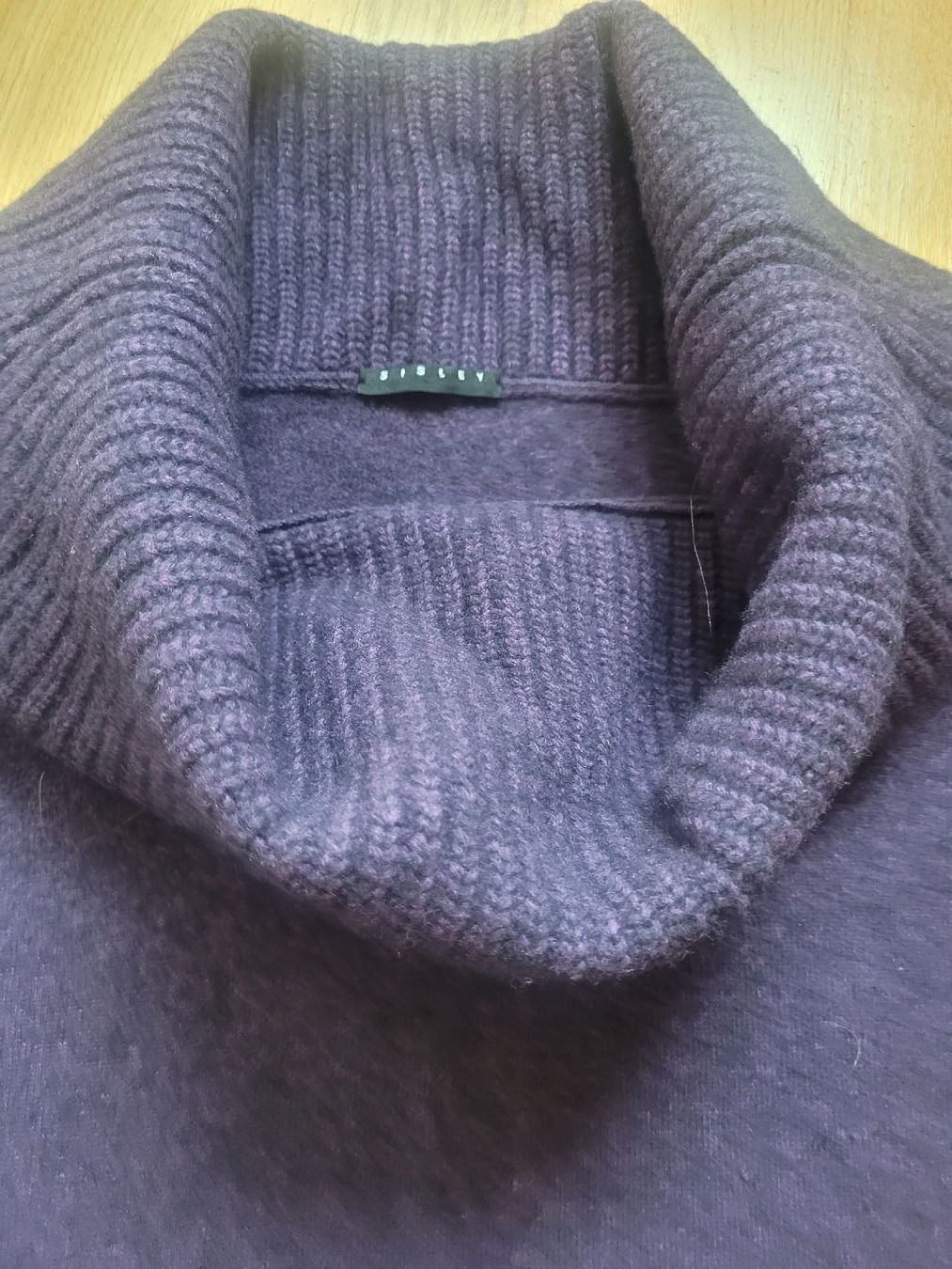 Sisley Pullover & Sweatshirts: Sisley Rollkragen Pullover, Lila, Grösse S, Top Zustand – Gebraucht aus Thun von Vesna27 1