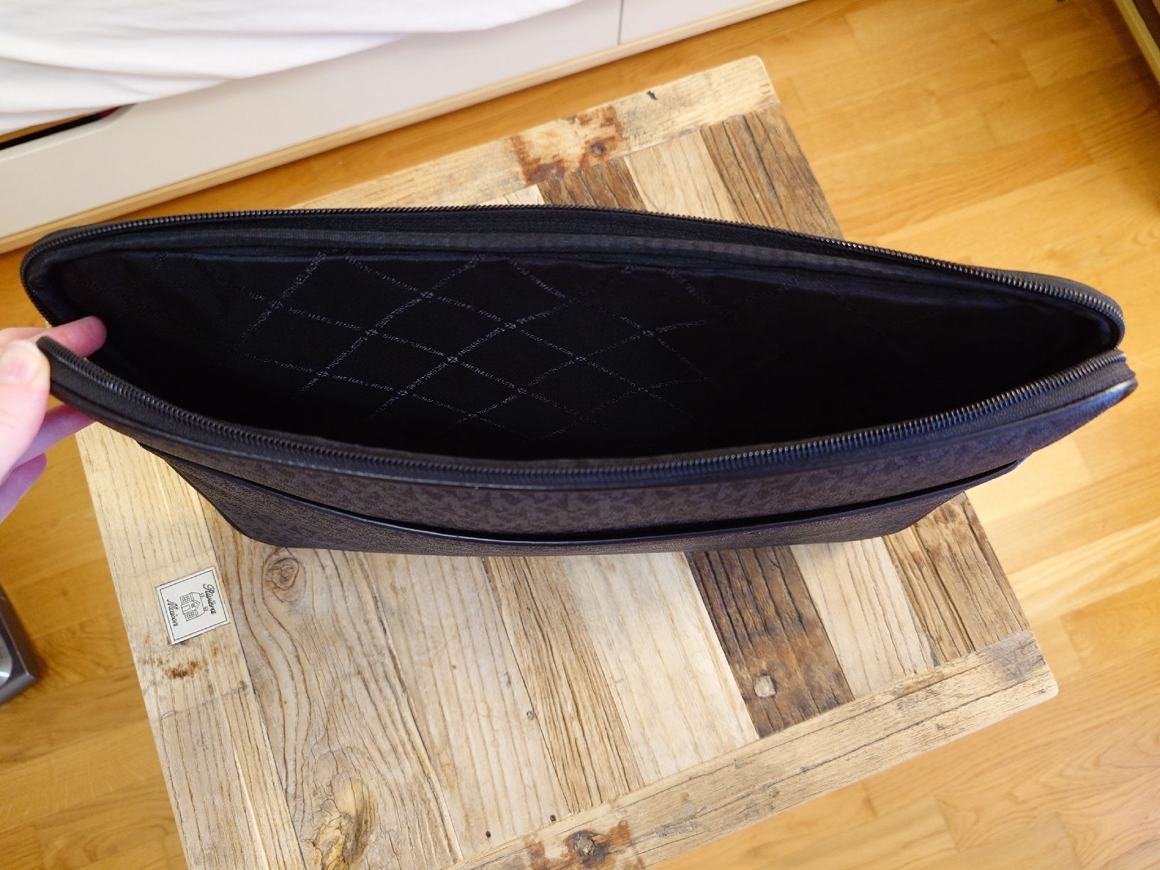 Michael Kors Sacs: Laptop Case Michael Kors | bis 15.6 Zoll – D'occasion à Muri AG par komich4 5