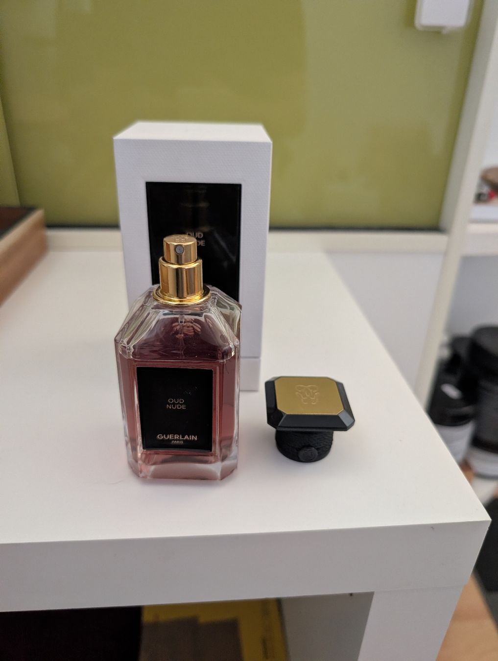 Guerlain Profumi & Eau de Toilette: Guerlain Oud Nude – Usato da Thayngen venduto da tar_5jd2 2