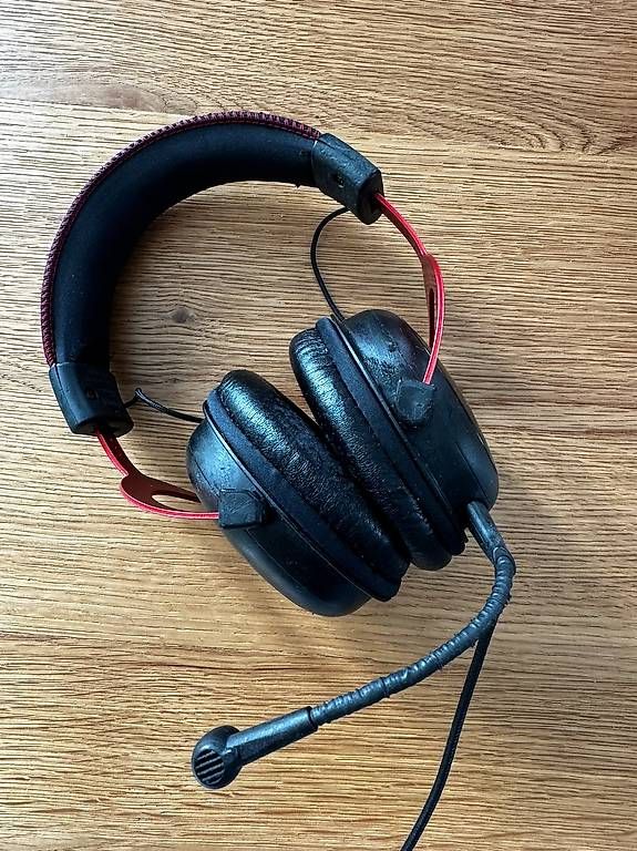 Razer Tastiere: Clavier + casque gamer : HyperX / Razer – Usato da Bouloz venduto da newskywalker 4