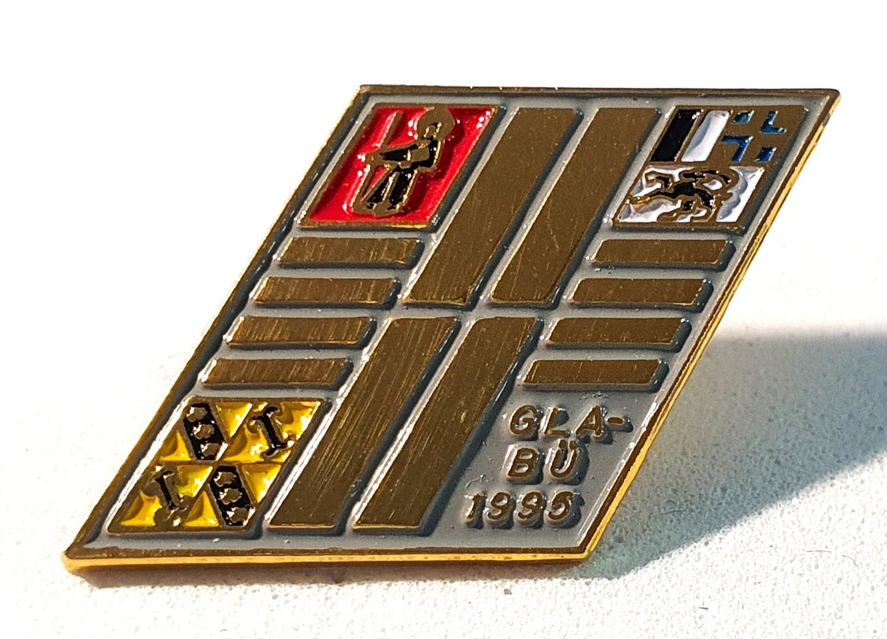 Placchette & Badge: AA126 - Pin GLA-BÜ 1995 Glarus Graubünden – Usato da Reinach BL venduto da Boston-Verkauf