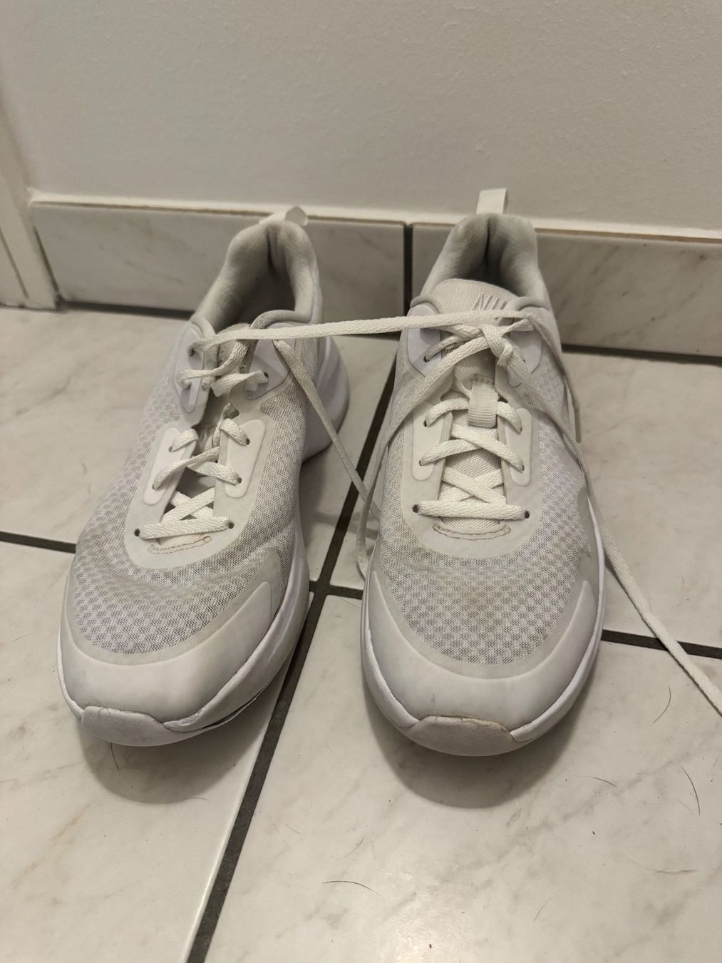 Nike Herrenschuhe: Nike 41 – Gebraucht aus Porza von kaj_d5q7 2