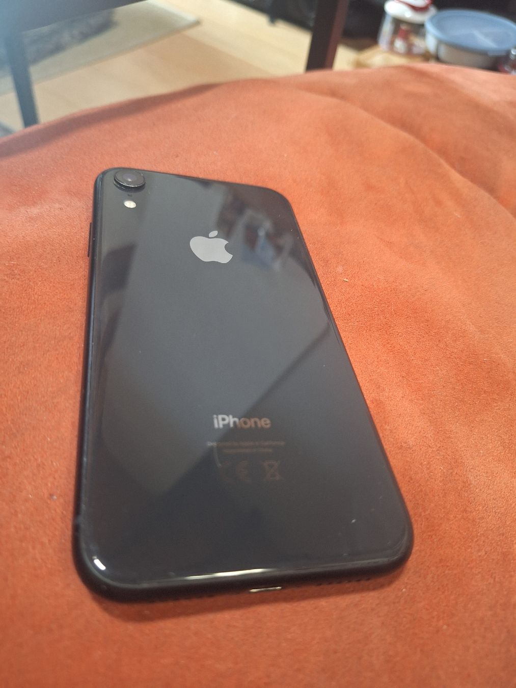 Apple Telefoni cellulari / Smartphones: iPhone XR 64GB - Parfait état – Usato da Tannay venduto da v1n1p00h 1