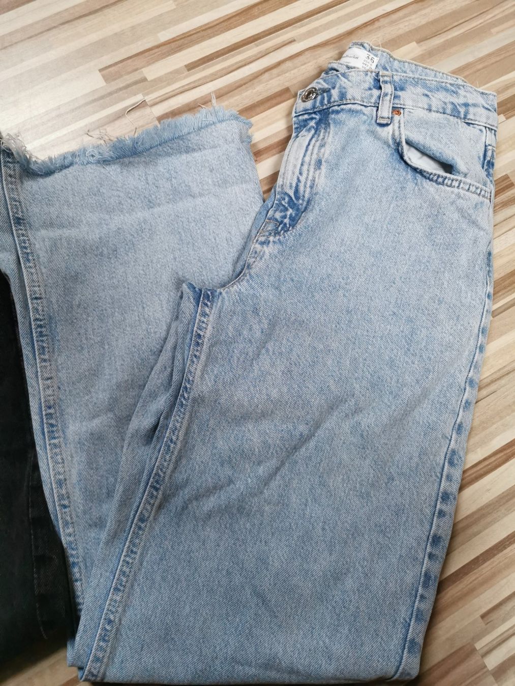 Lotti & Set di vestiti: 3x Mädchen Hosen – Usato da Sumiswald venduto da Holzwurm72 1