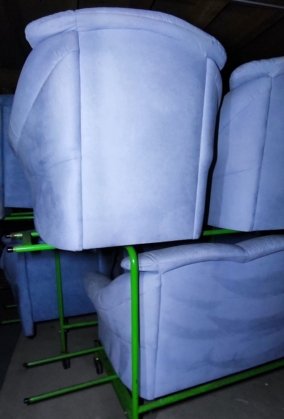 Sofas: Polstergruppe Bezug Alcantara blau – Gebraucht aus Rorschacherberg von snOOpydOg11 3
