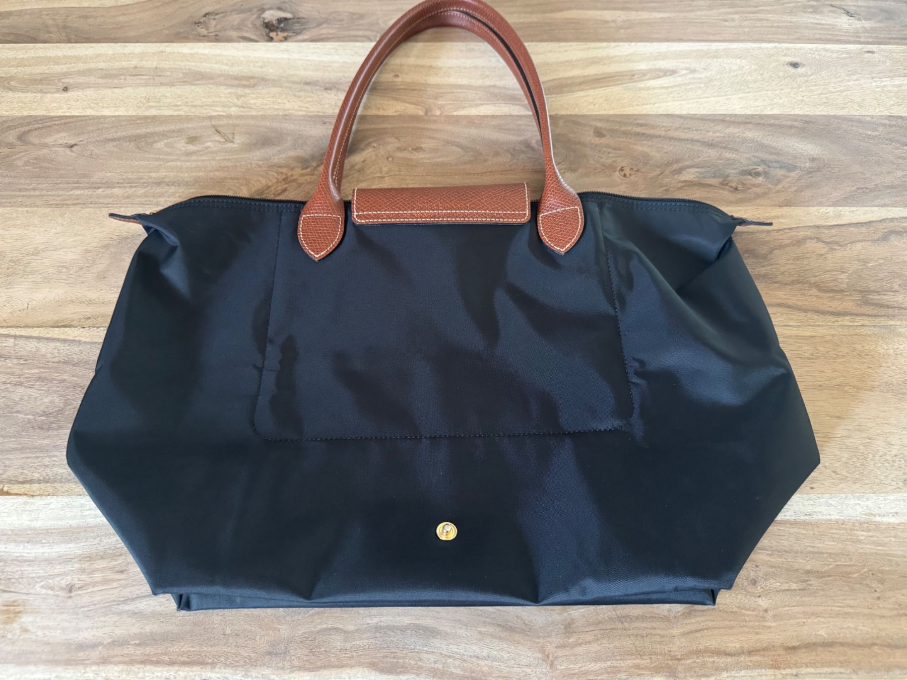 Longchamp Taschen für Damen: Handtasche Longchamp / schwarz NEU!!! – Neu und originalverpackt aus Thun von kth_ng29 4
