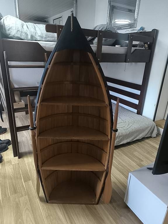 Scaffali: Bootsegal – Usato da Boll venduto da dom_t6m6