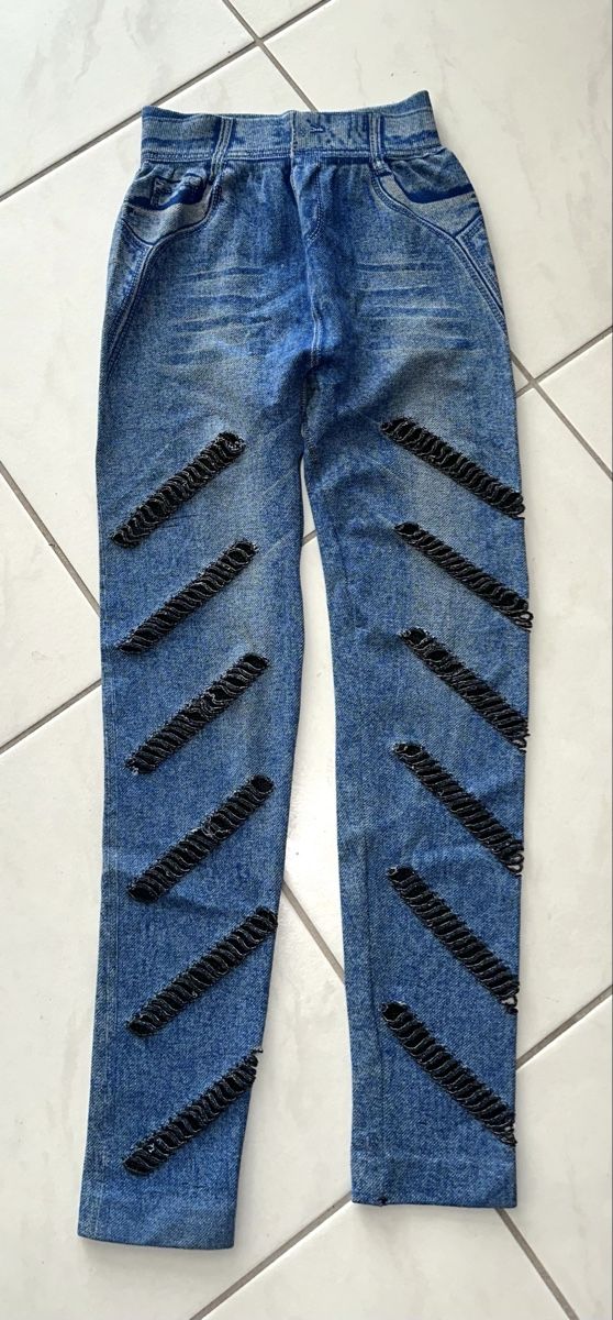 Leggings: LEGGINS GR. S mit CUT-OUTS – Gebraucht aus Unteraegeri von MH203