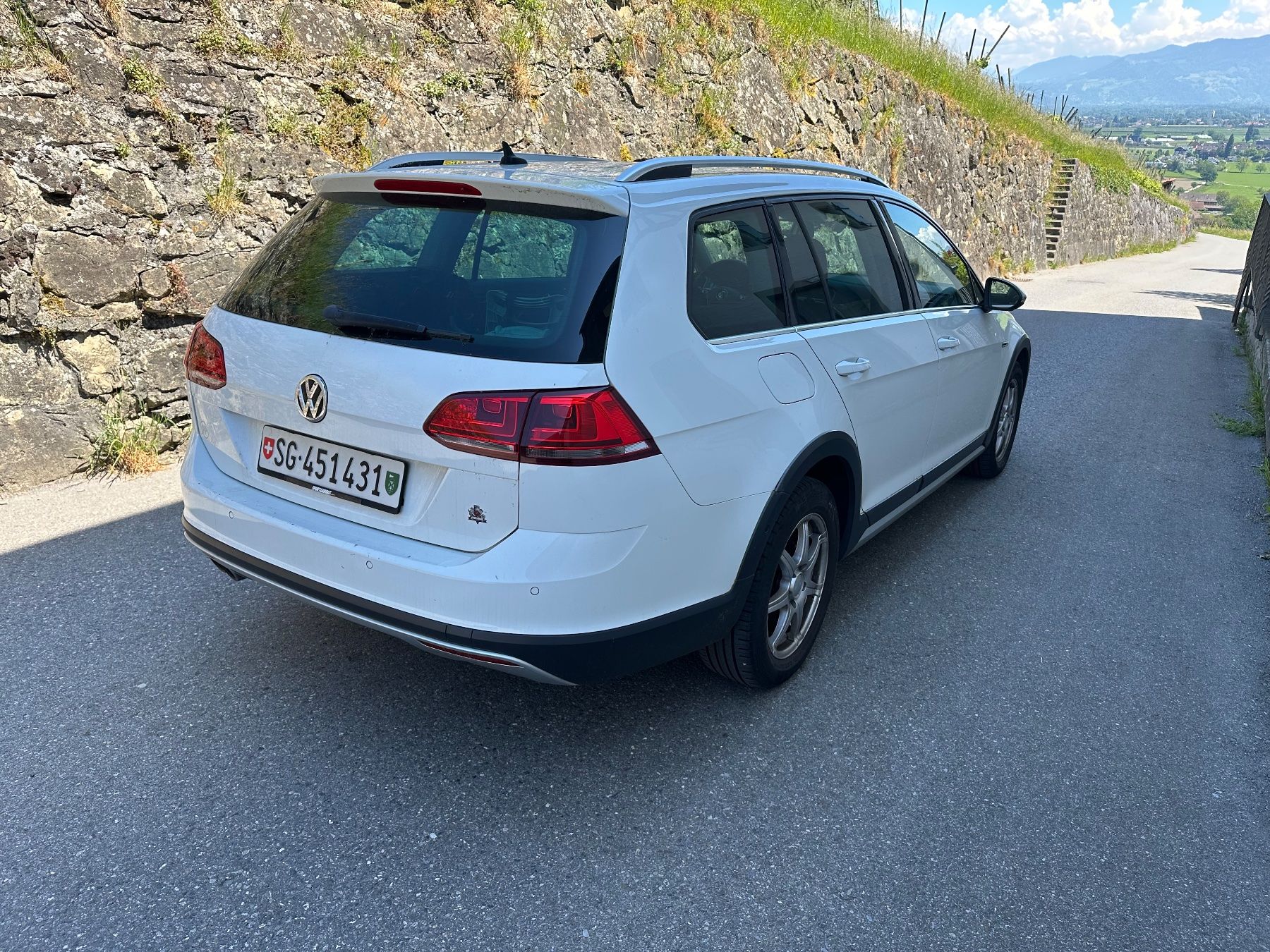VW Autos: ***VW Golf 7 2.0 TDI Automat Weiss *** – Gebraucht aus St.Gallen von maxi1979 3
