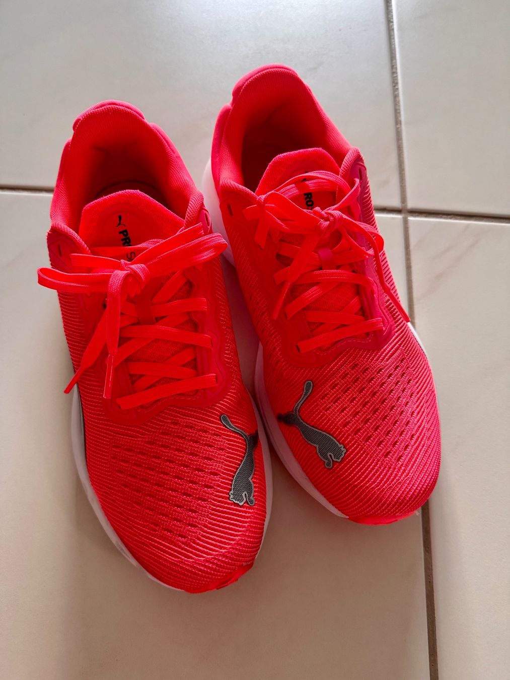 Puma Scarpe da uomo: Puma Laufschuh – Nuovo (secondo la descrizione) da Besenbüren venduto da susanna33 3