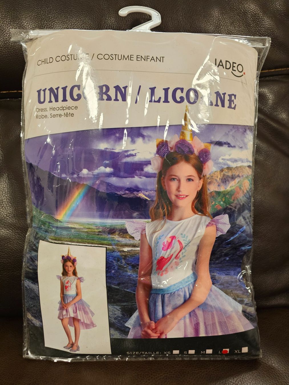 Costumi: Déguisement Licorne, taille L – Usato da Petit-Lancy venduto da Ericoptere