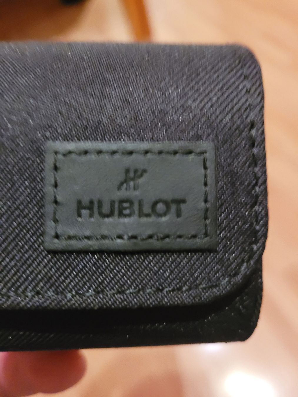 Boîtes de montres: Hublot Reisebox – Neuf (Voir description) à Urtenen-Schönbühl par Sirnike