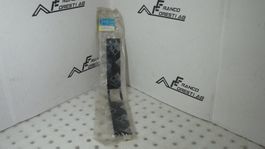 Peugeot 405 Serie 1 Abdeckschiene Handbremsöffnung 7587N9