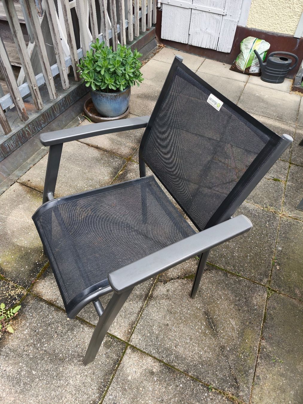 Tavoli: Gartentisch mit 2 Stühlen grau 130x90 cm – Usato da Winterthur venduto da nachtcyr 1