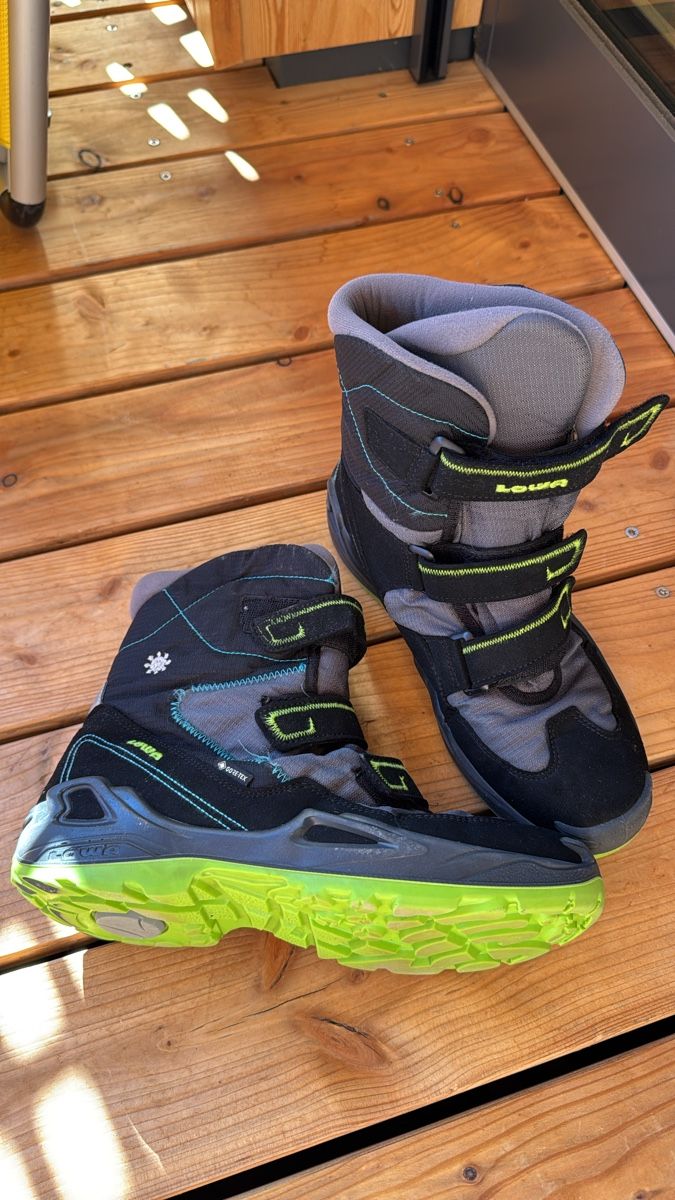 Chaussures garçon: Winterstiefel, Gr.40 – D'occasion à Felsberg par kat_v2cm
