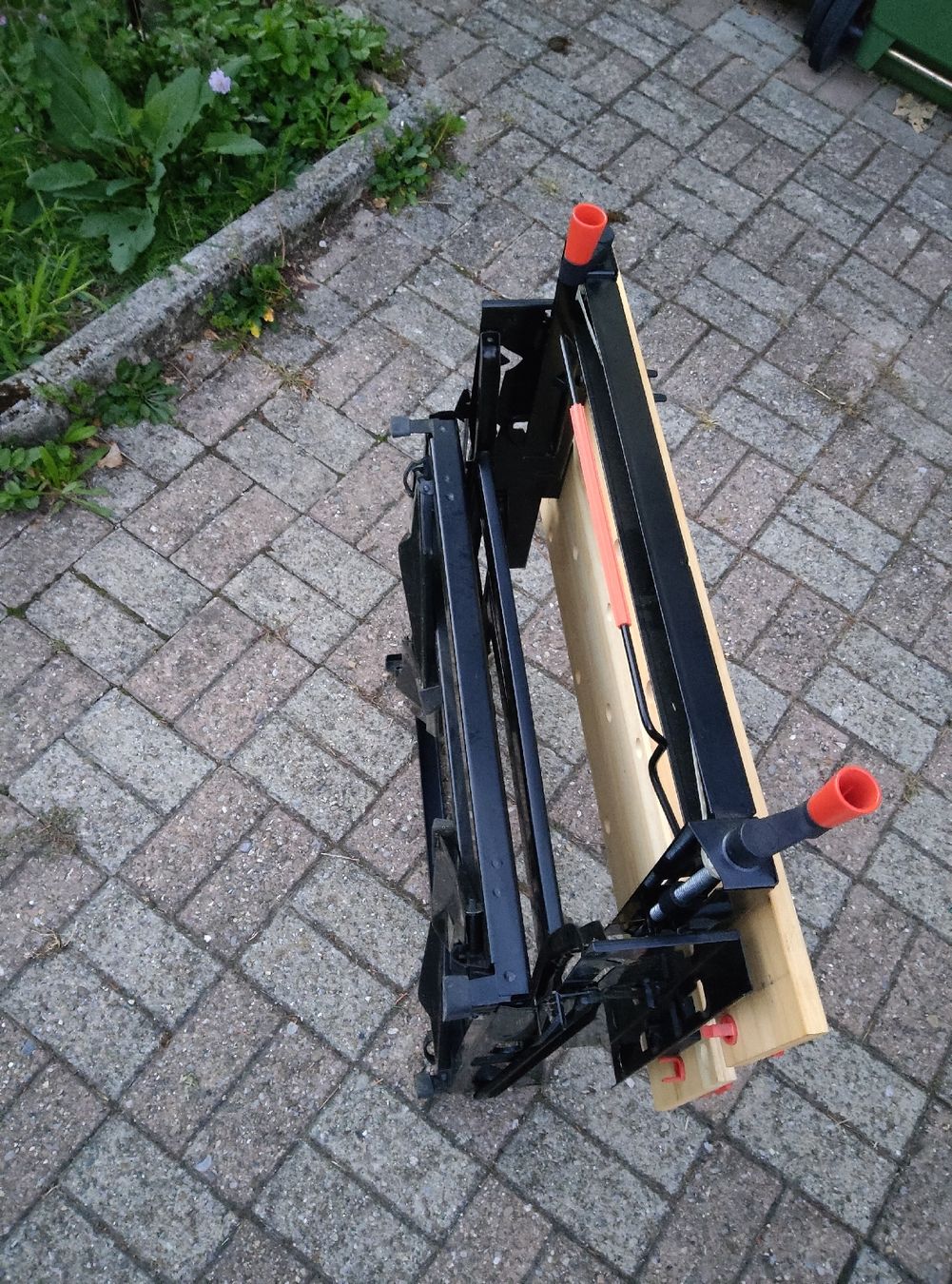 Werkbänke: Werktisch Black & Decker Workmate Plus - fast ungebraucht – Gebraucht aus Zofingen von Justice79 9